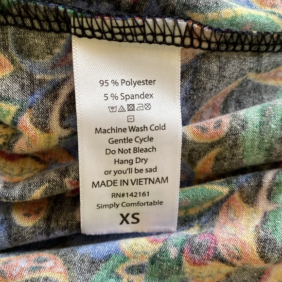 LuLaRoe “IRMA” HIGH-LOW TUNIC OVERSIZED TOP SIZE EXTRA SMALL 🌟NWT🌟 - Picture 9 of 11